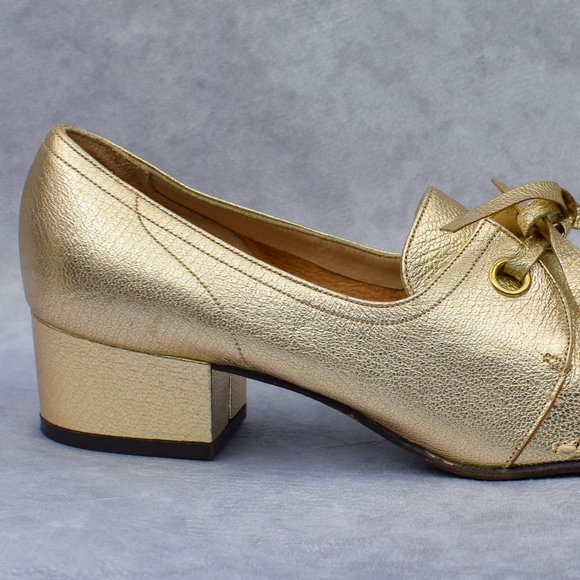 Women's Vintage Jacqueline Gold "Meridith" Textured Leather Square Toe Pumps - Picture 5 of 10